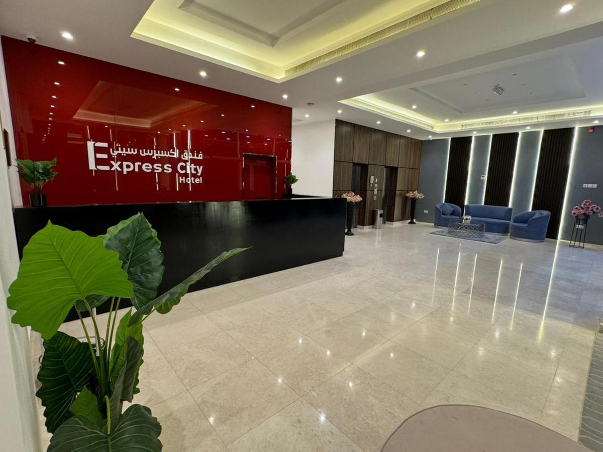 Express City Hotel - Дукм Екстер'єр фото